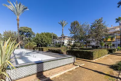 Middle Floor Apartment in Puerto Banús