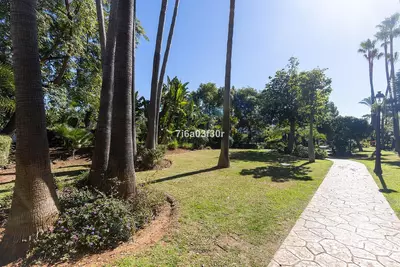 Middle Floor Apartment in Puerto Banús
