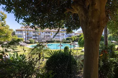 Middle Floor Apartment in Puerto Banús