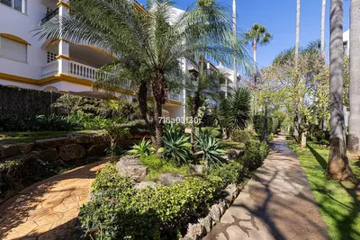 Middle Floor Apartment in Puerto Banús