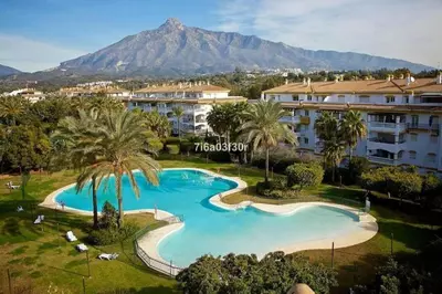 Middle Floor Apartment in Puerto Banús