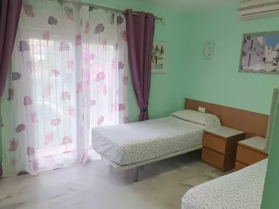 Top Floor Apartment in El Paraiso