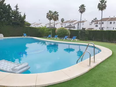Top Floor Apartment in El Paraiso