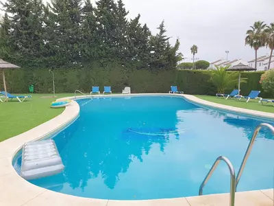 Top Floor Apartment in El Paraiso