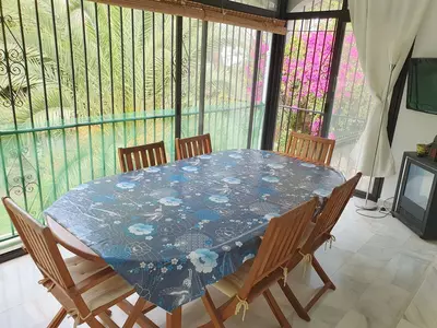 Top Floor Apartment in El Paraiso
