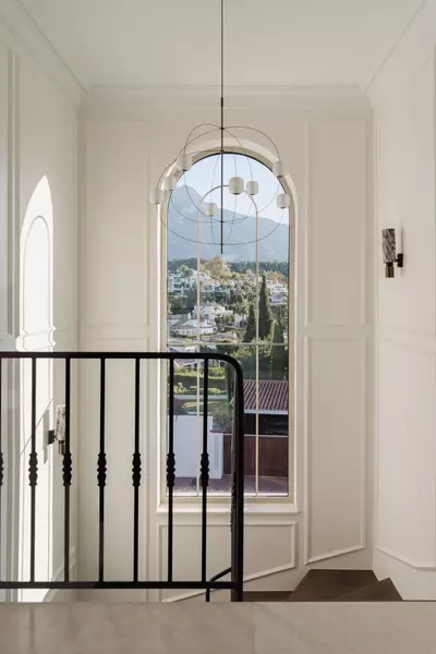 Detached Villa in Nueva Andalucía
