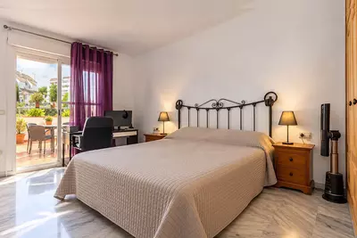 Ground Floor Apartment in Nueva Andalucía