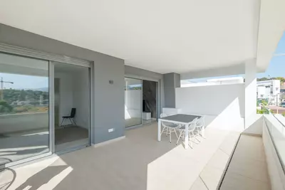 Top Floor Apartment in Estepona