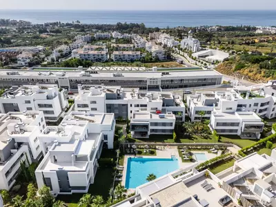 Top Floor Apartment in Estepona