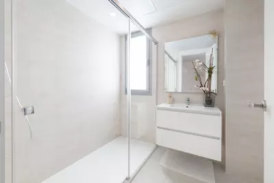 Top Floor Apartment in Estepona