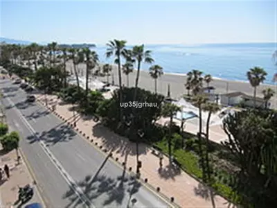 Townhouse in Estepona