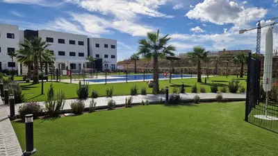 Middle Floor Apartment in Estepona