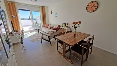 Middle Floor Apartment in Estepona