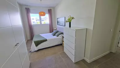 Middle Floor Apartment in Estepona