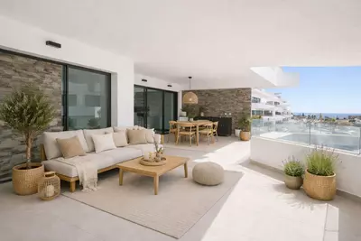 Middle Floor Apartment in Estepona