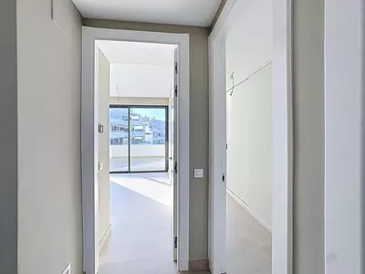 Middle Floor Apartment in Estepona