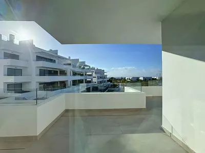 Middle Floor Apartment in Estepona