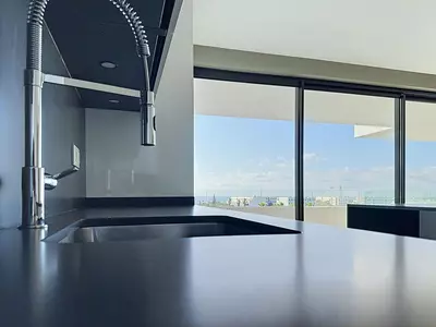 Middle Floor Apartment in Estepona