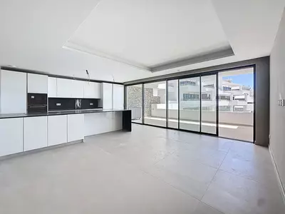 Middle Floor Apartment in Estepona