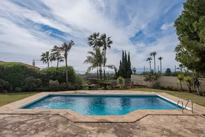 Detached Villa in Elviria