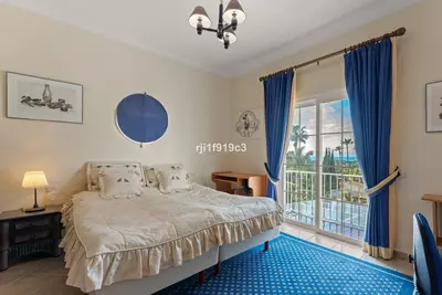 Detached Villa in Elviria
