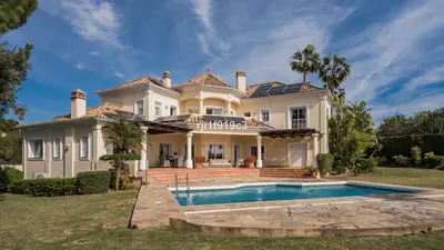 Detached Villa in Elviria