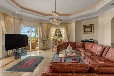 Detached Villa in Elviria