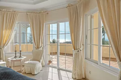 Detached Villa in Elviria