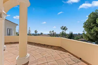 Detached Villa in Elviria