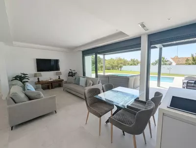 Detached Villa in Cabopino