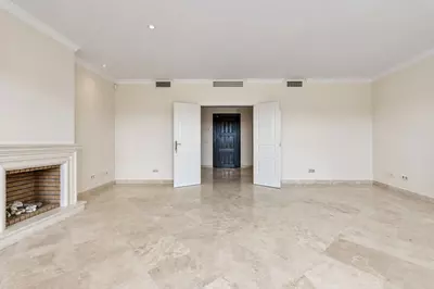 Townhouse in El Paraiso