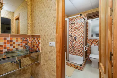 Detached Villa in El Paraiso