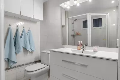 Middle Floor Apartment in Elviria