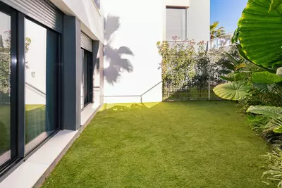 Middle Floor Apartment in Cabopino
