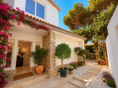 Detached Villa in Marbella