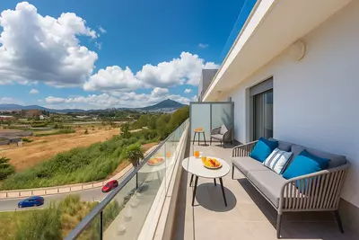 Top Floor Apartment in Nueva Andalucía