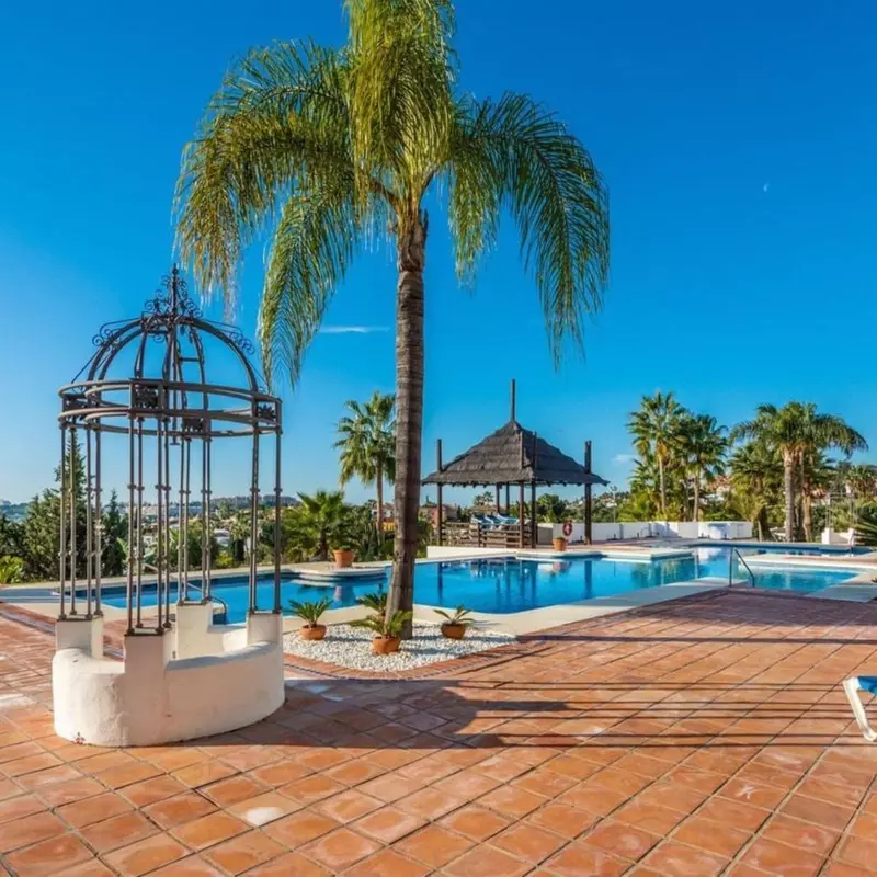 Ground Floor Apartment in Nueva Andalucía