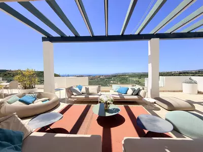 Penthouse in Casares Playa