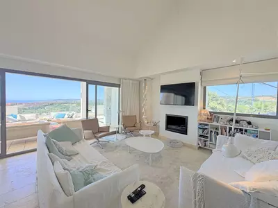 Penthouse in Casares Playa