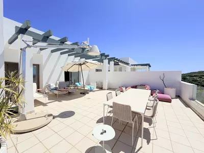 Penthouse in Casares Playa