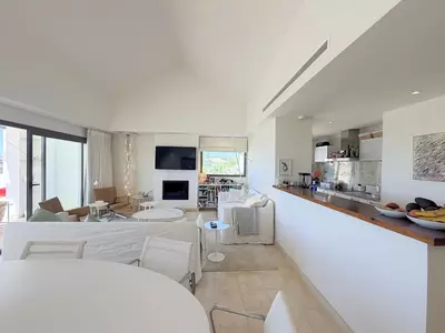 Penthouse in Casares Playa