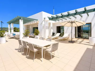 Penthouse in Casares Playa