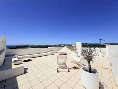 Penthouse in Casares Playa