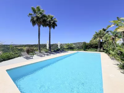 Penthouse in Casares Playa