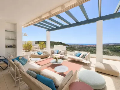 Penthouse in Casares Playa