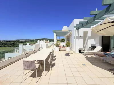Penthouse in Casares Playa