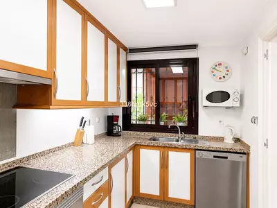 Middle Floor Apartment in Benahavís