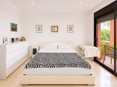 Middle Floor Apartment in Benahavís