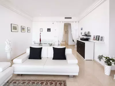 Middle Floor Apartment in Benahavís