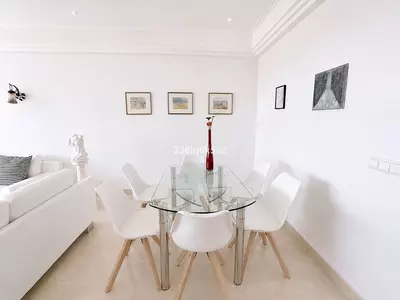 Middle Floor Apartment in Benahavís